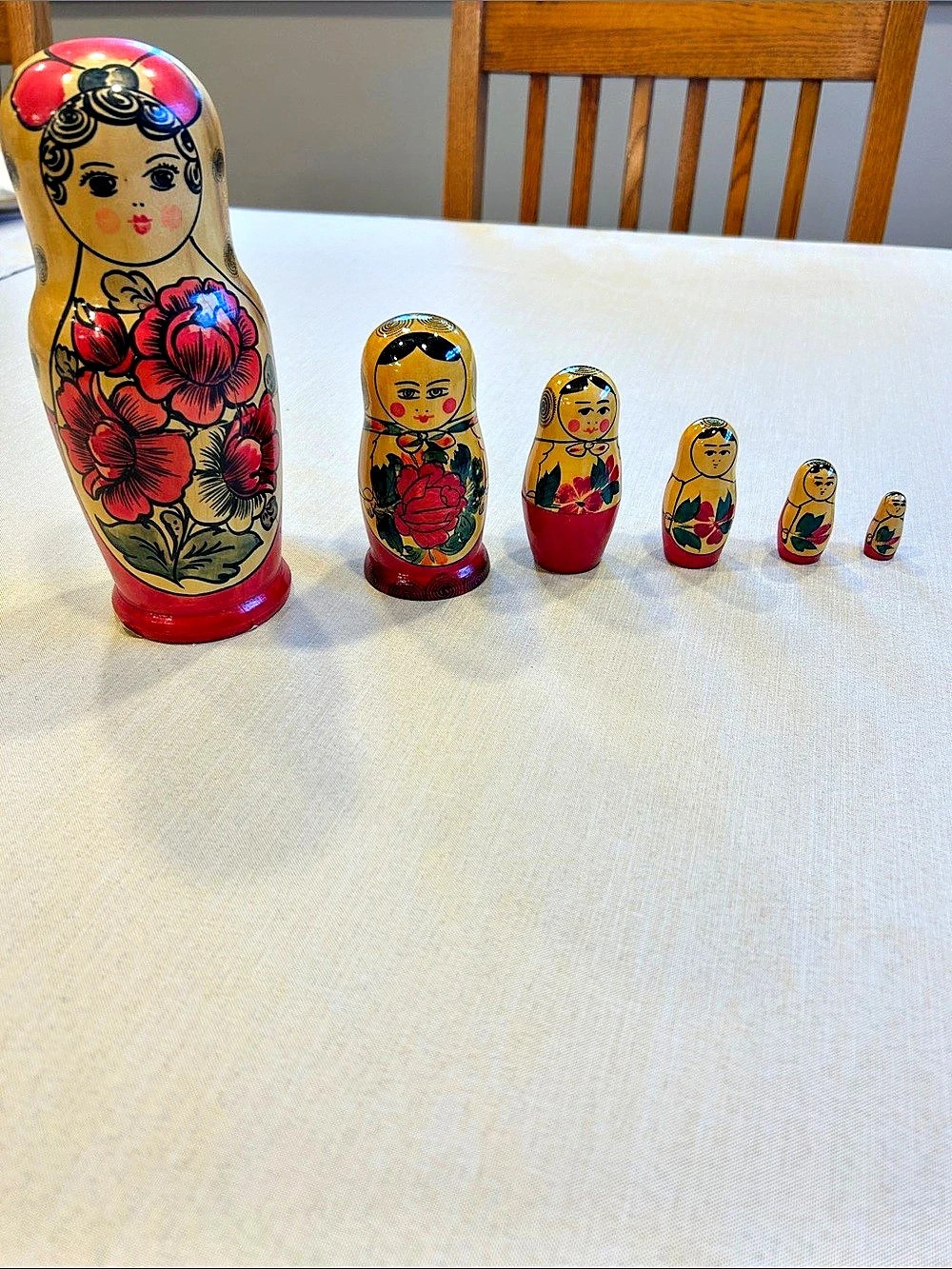 Set of 6 Floral Russian Nesting Dolls Set Red flowers